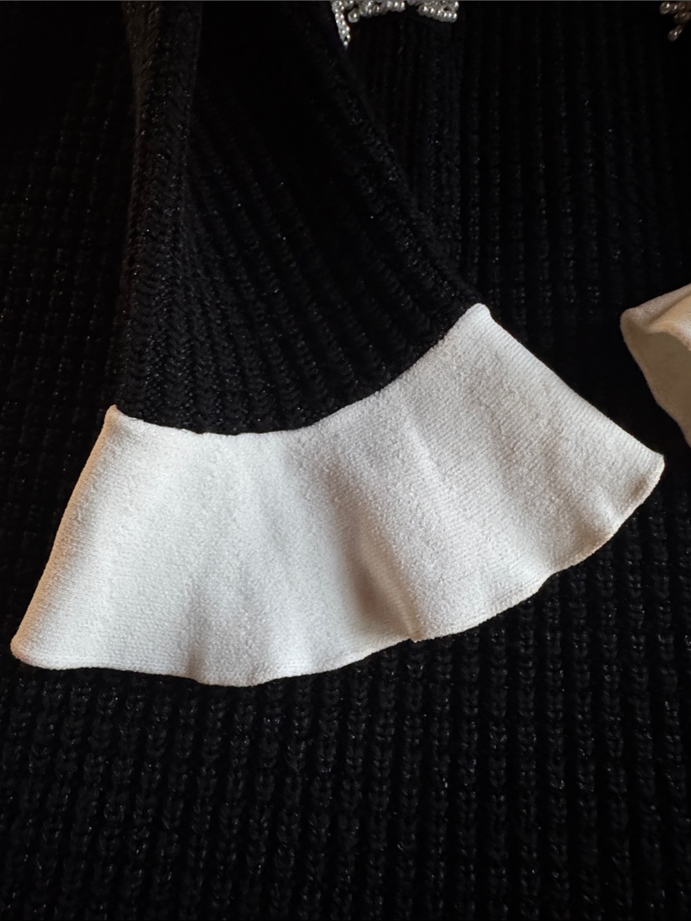 Self-Portrait Black Knit Long-Sleeve Midi Dress with Cream Trim - Picture 6 of 8
